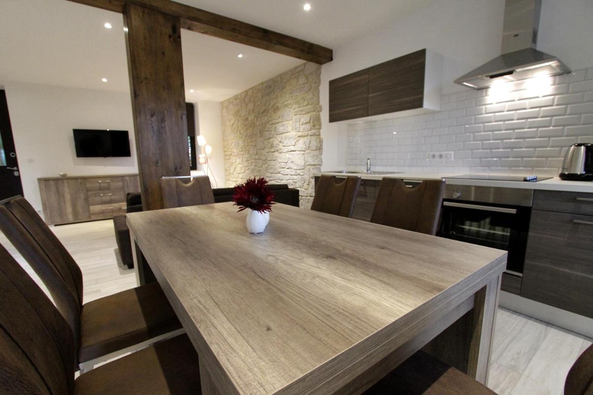 Cuisine ou kitchenette dans l'établissement Le Moulin d'Oscar & Spa - Mulhouse Nord
