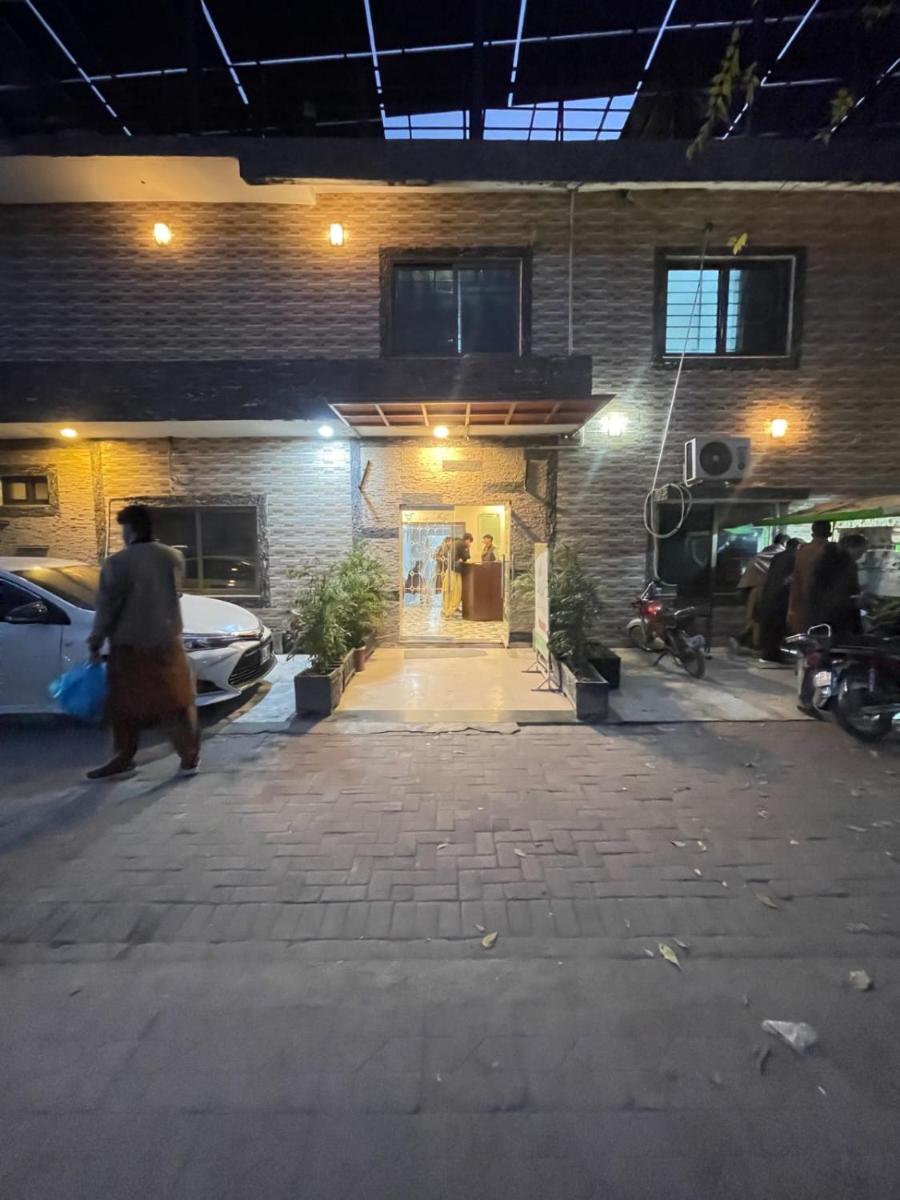 Islamabad Guest House - Housity