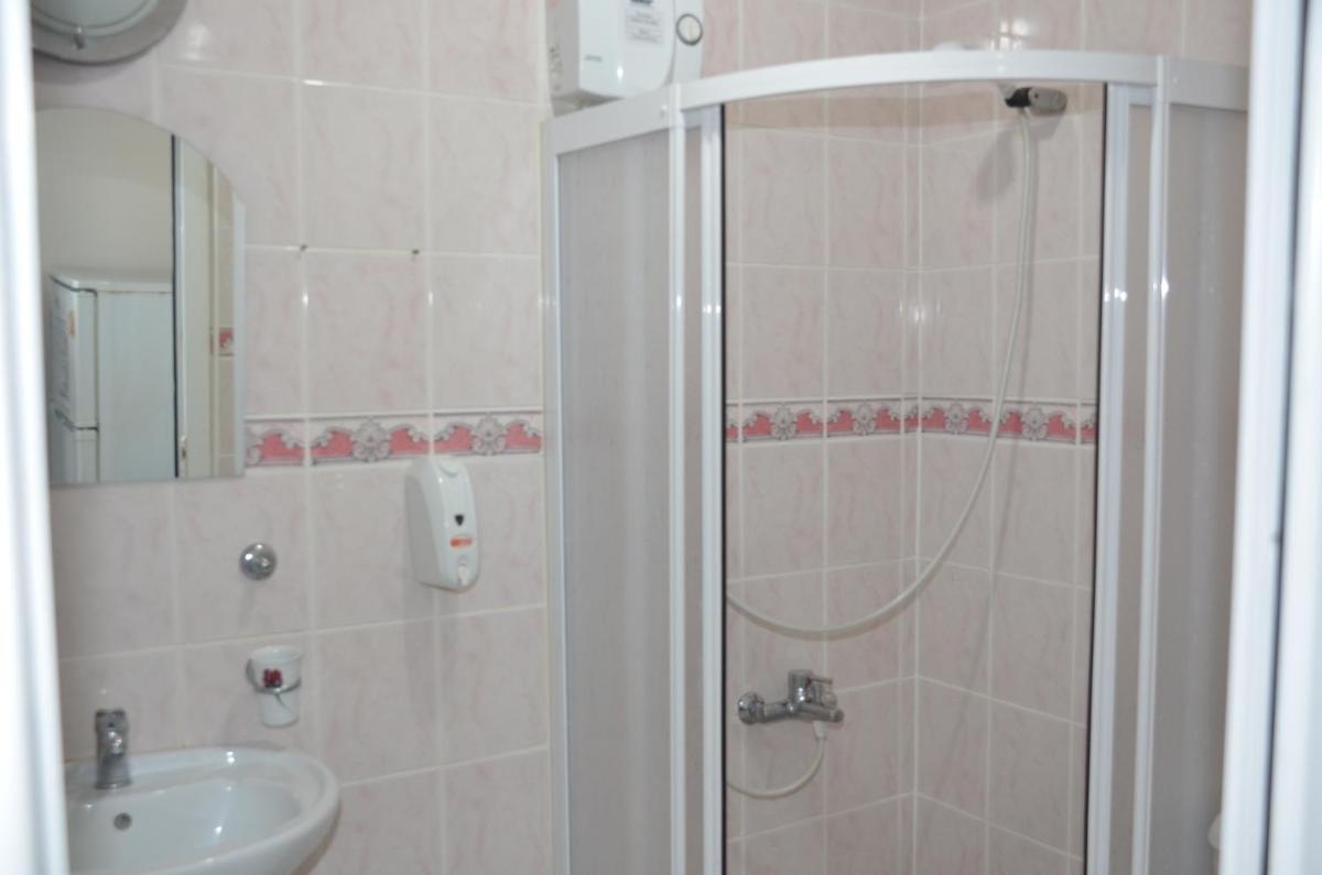 Side Apart Hotel - Housity