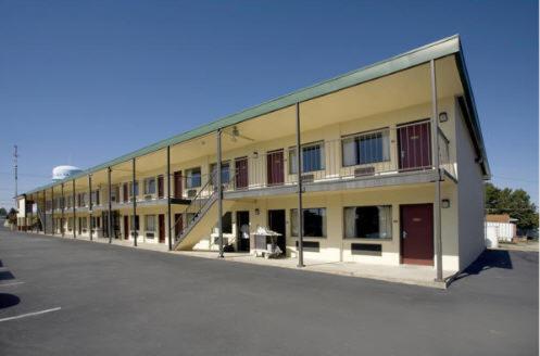 Americas Express Inn South Hill - Housity