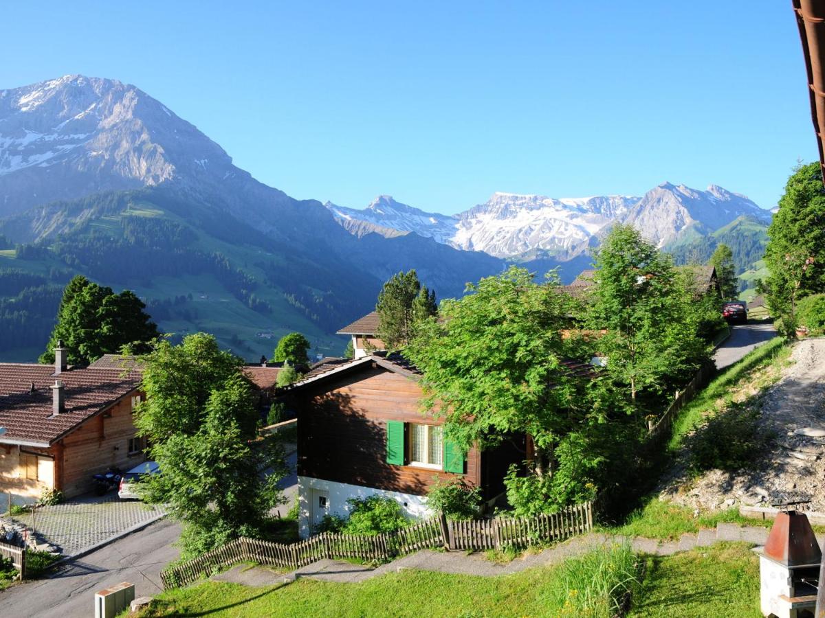 Beautiful  in Hasliberg with Garden - Housity