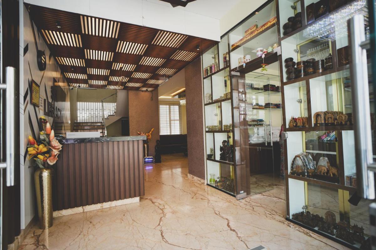 S K Legacy Hotel - Housity