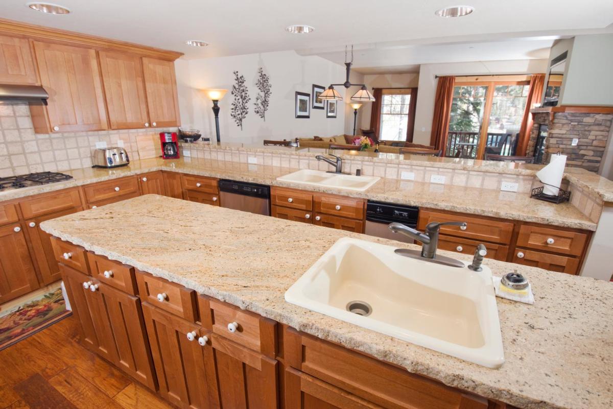 Kirkwood Mountain Resort Properties - Housity