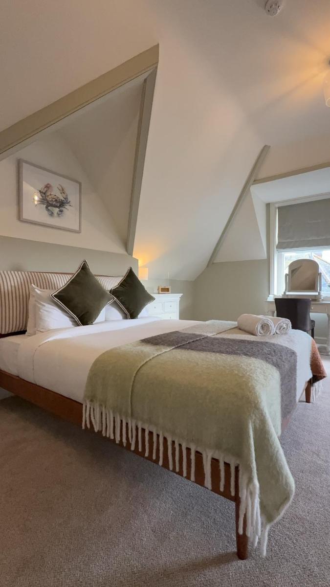 The Ox Pub & Rooms - Housity