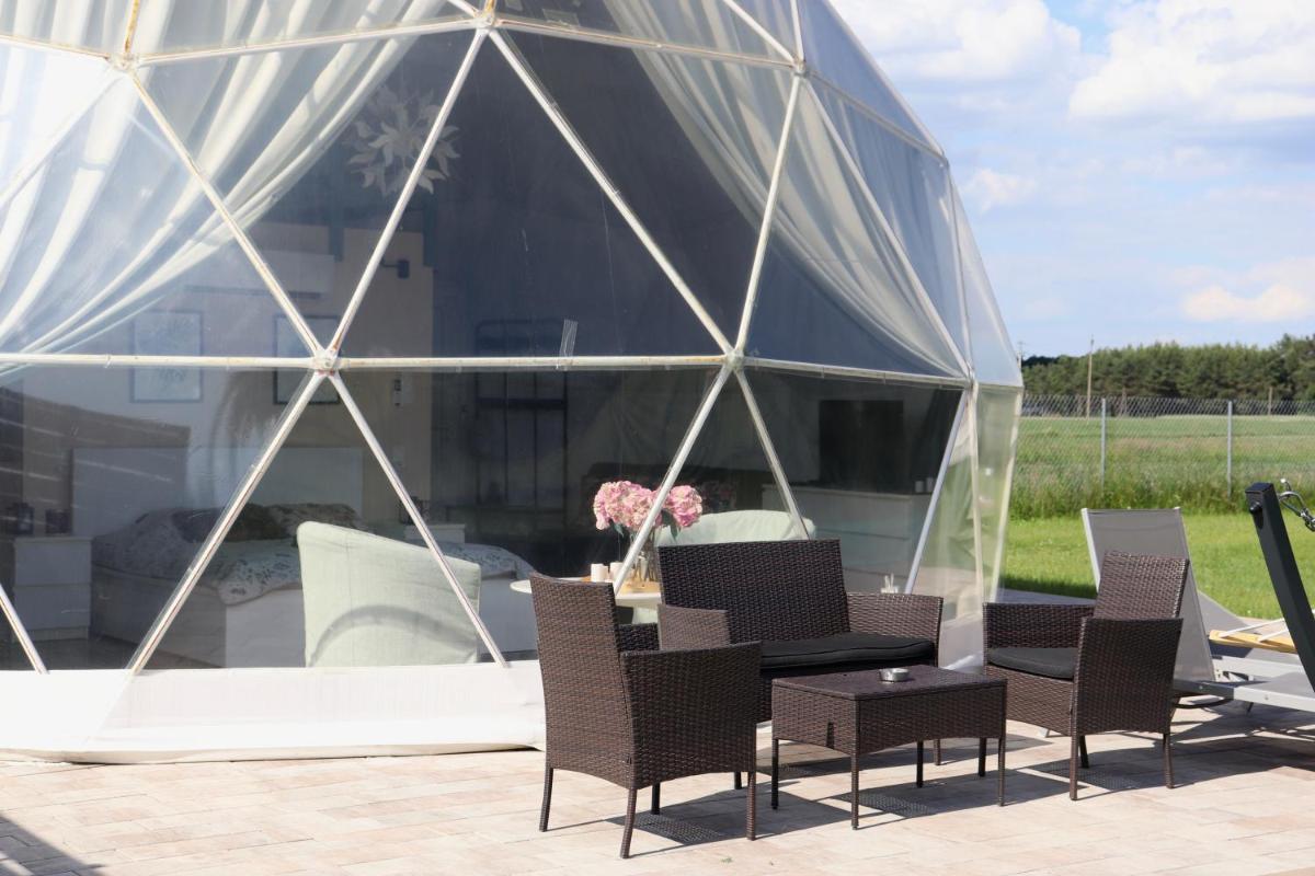 Ranczo Targówka - Domki i Glamping z balią i sauną wśród natury i zwierząt - Housity
