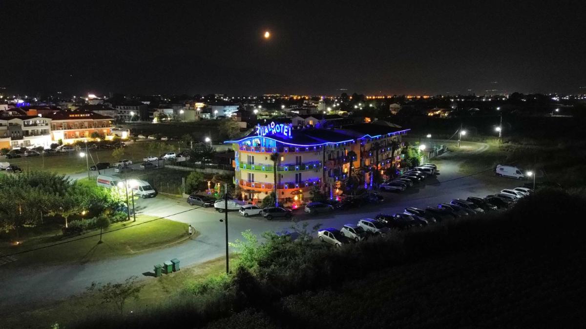 Lilalo Ηotel - Housity