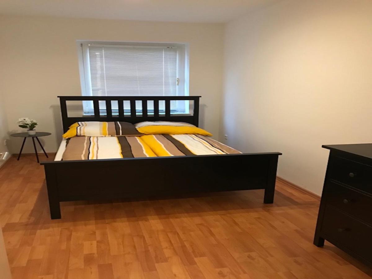 Apartment Am Ring - Housity