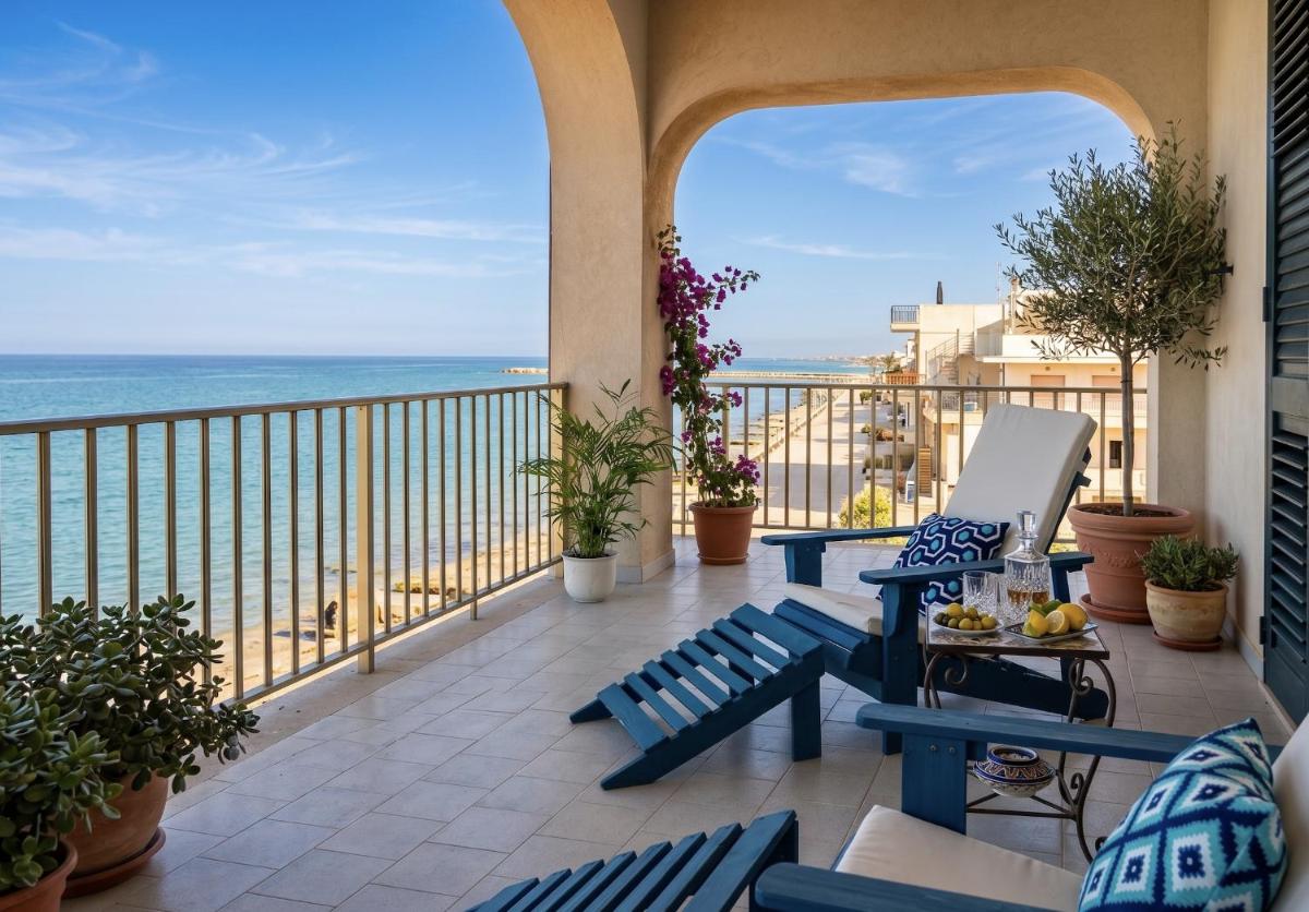 Casa Sul Mare con Vista Mozzafiato - Housity
