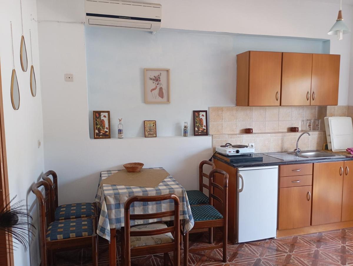 Denise Apartments - Housity
