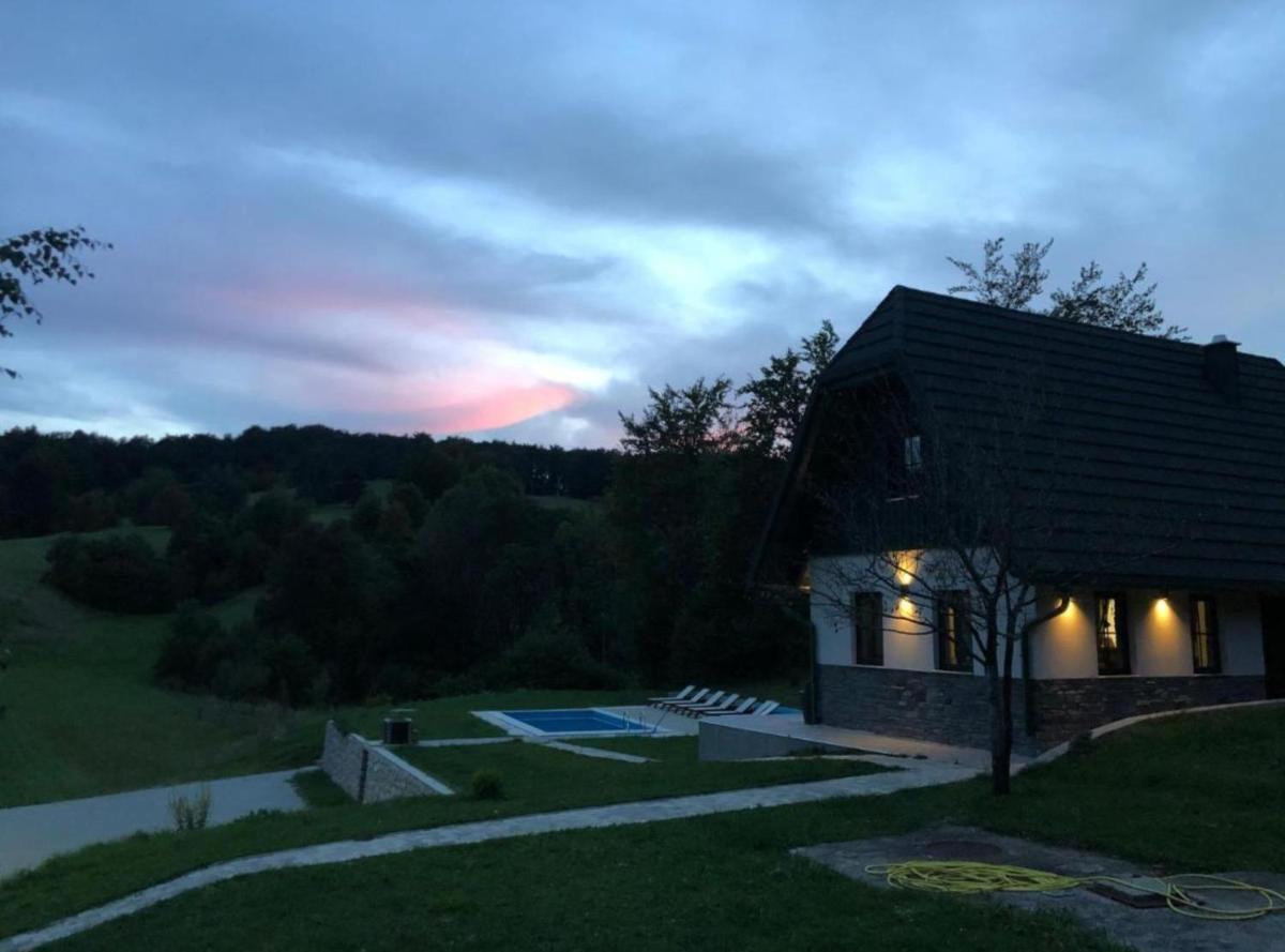 Villa Lika - Housity