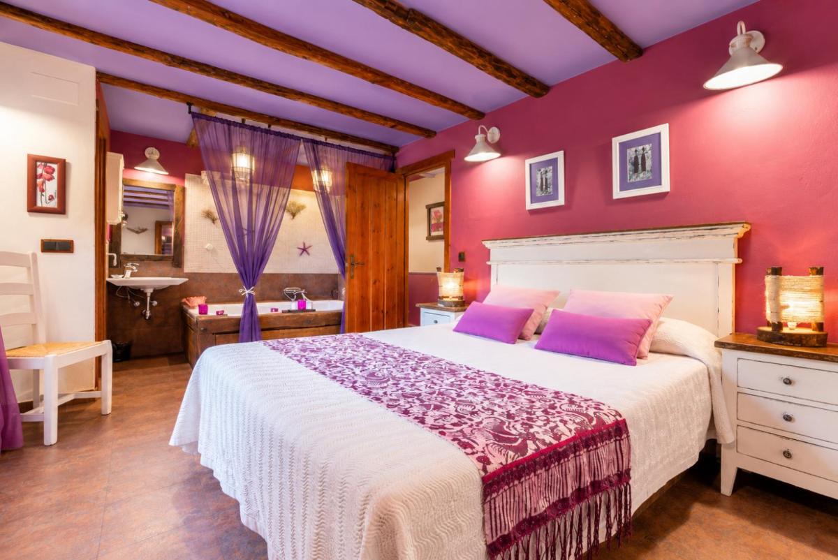 Apartamentos Rurales & Spa La Bárcena - Housity