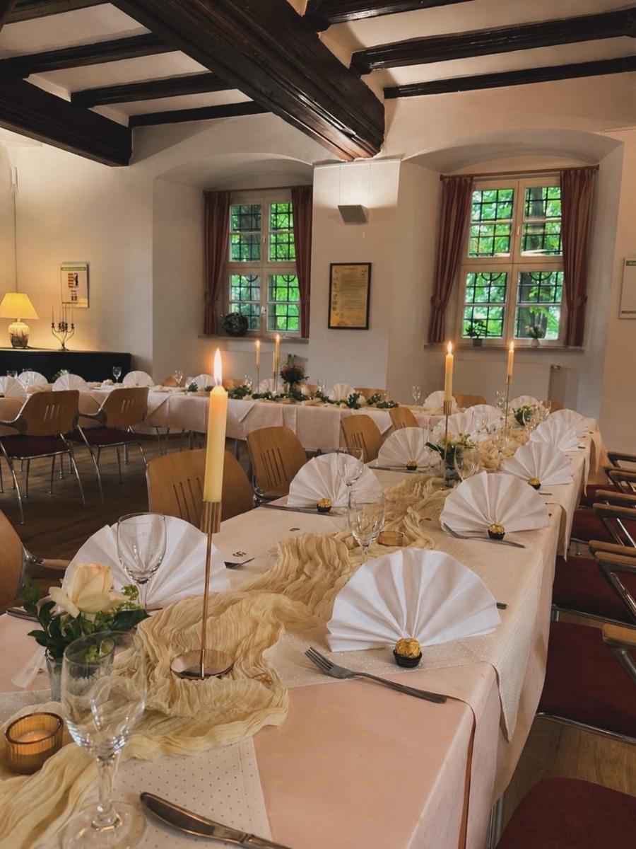 Schlosshotel am Hainich - Housity