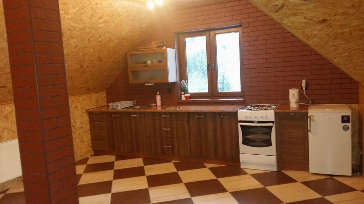 Dom pod Winogronem - Housity