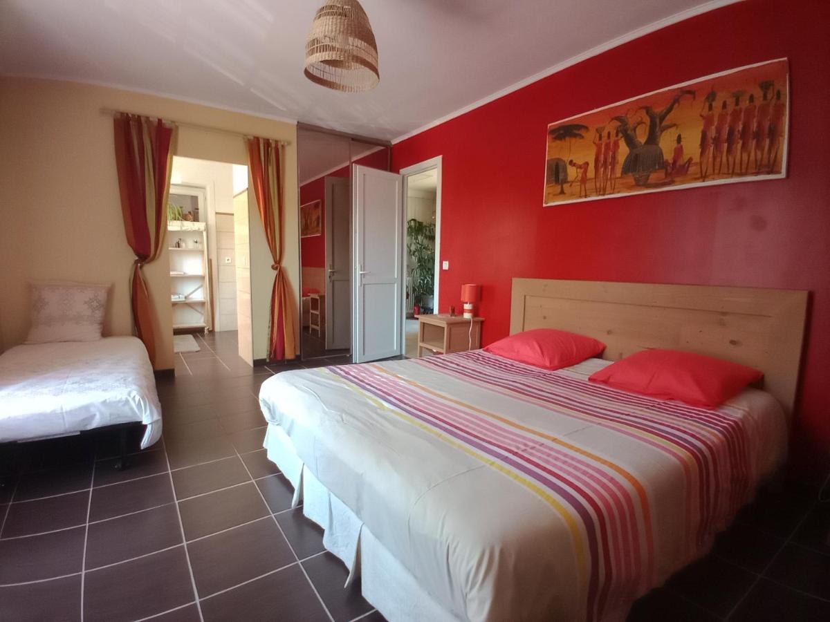 Karibu Normandy-Maasai - Housity