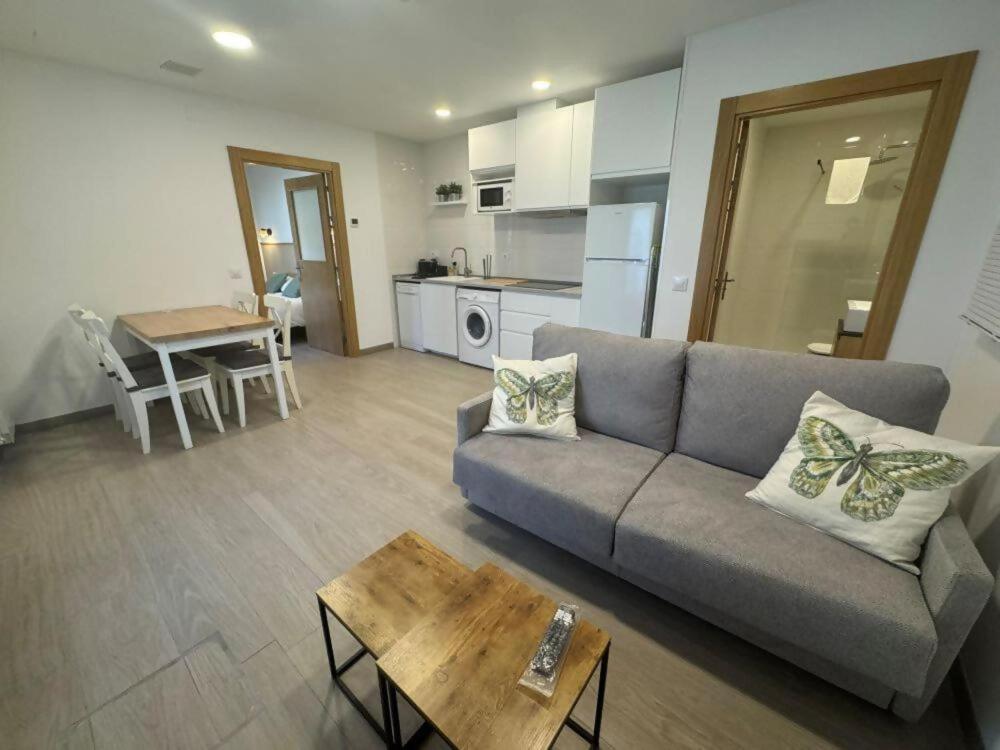 Hostal Otsoa - Housity