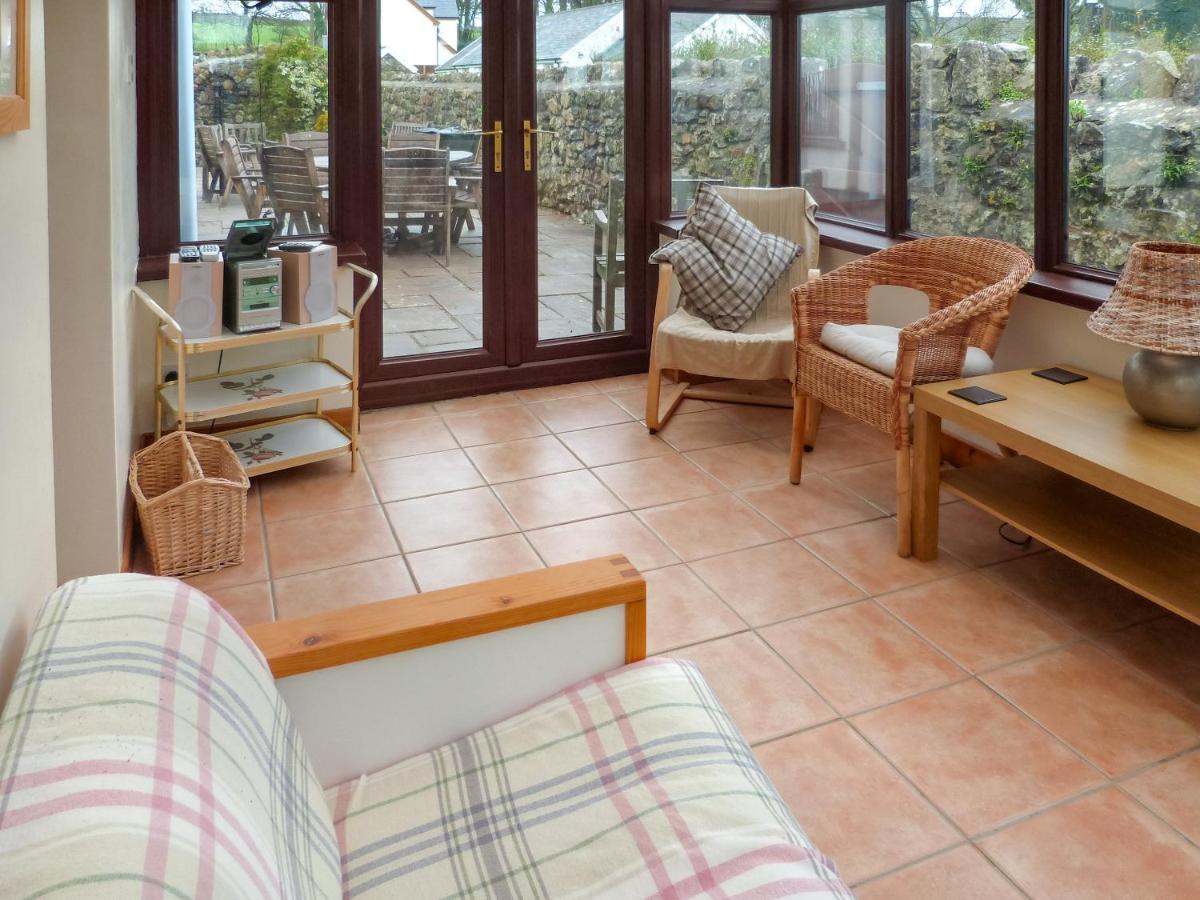 Horton Farm House - Housity