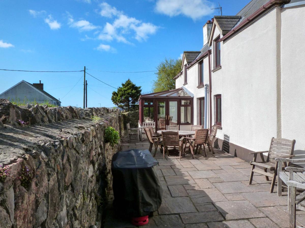 Horton Farm House - Housity