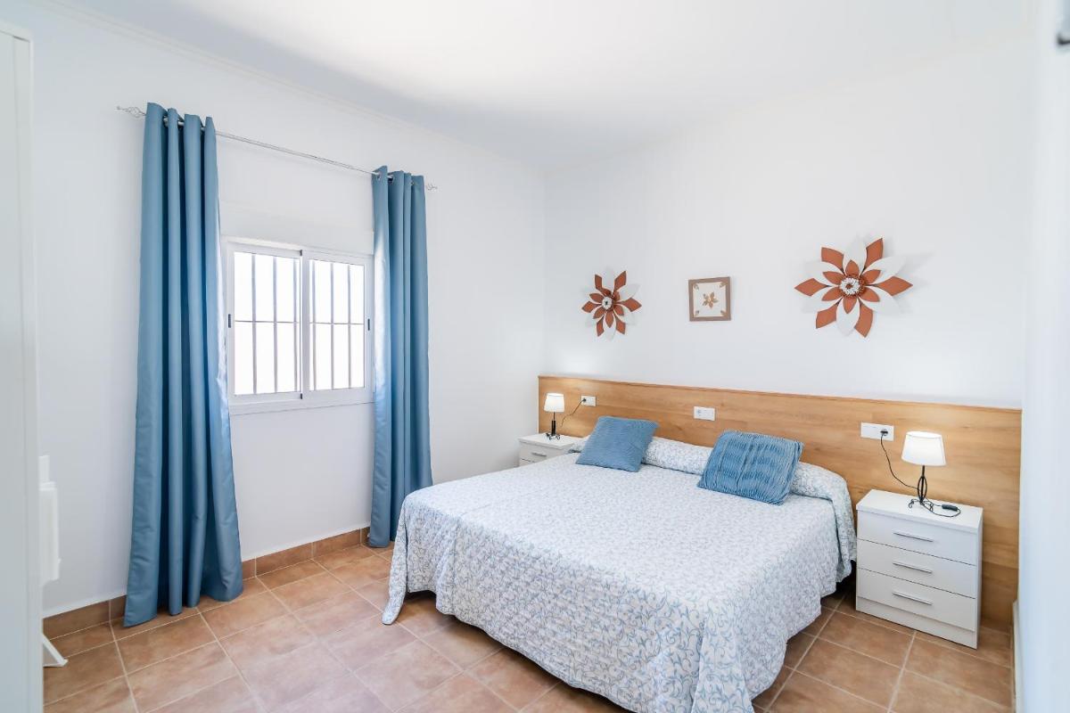 Casa Rural Lola - Lantejuela - Housity