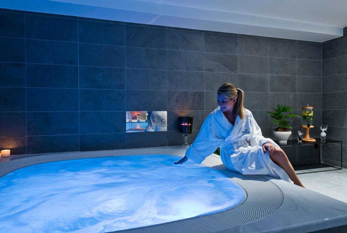 Clients de l'établissement Golden Tulip Sophia Antipolis - Hotel & Spa