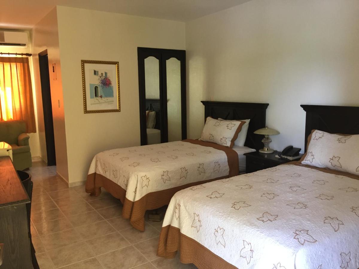 Hotel Las Caobas - Housity