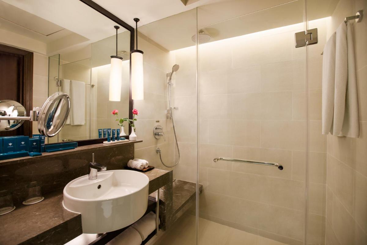 PARKROYAL Yangon - Housity