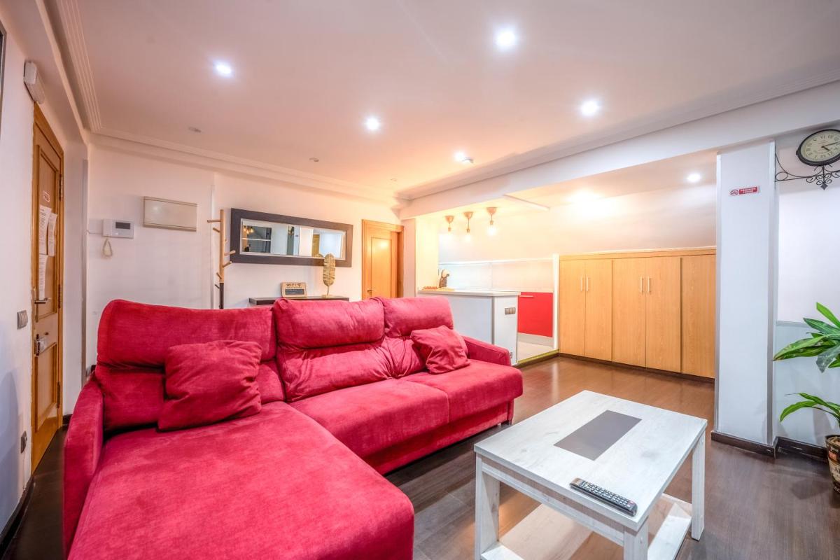 NUEVO 8 minutos ayuntamiento, 10 catedral, WIFI - Housity