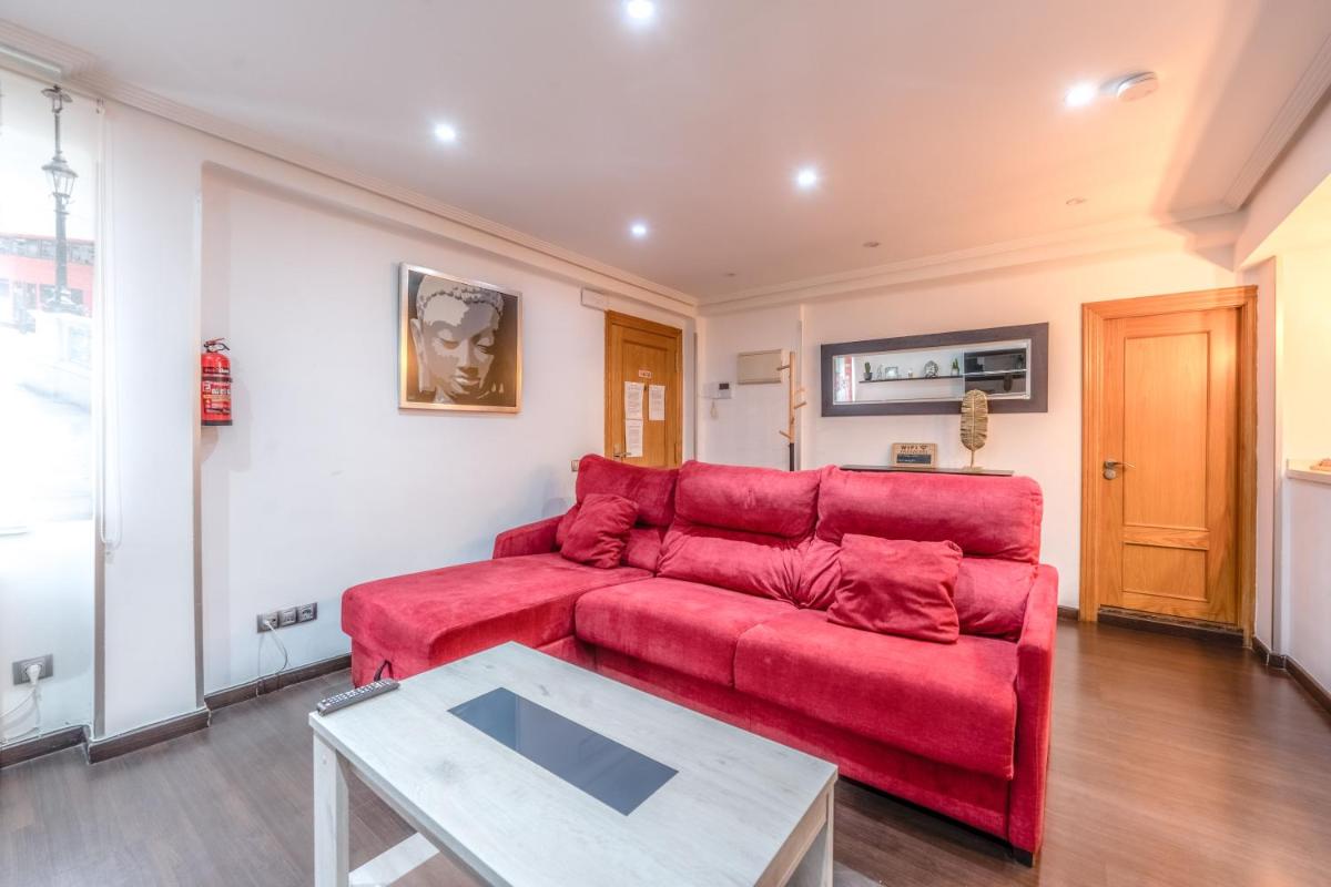 NUEVO 8 minutos ayuntamiento, 10 catedral, WIFI - Housity