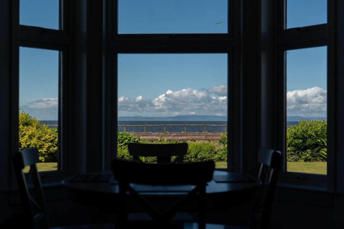 Prestwick Shore - Donnini Apartments - Housity