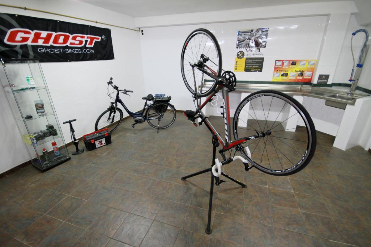 Montar en bicicleta en Sandos Papagayo o alrededores