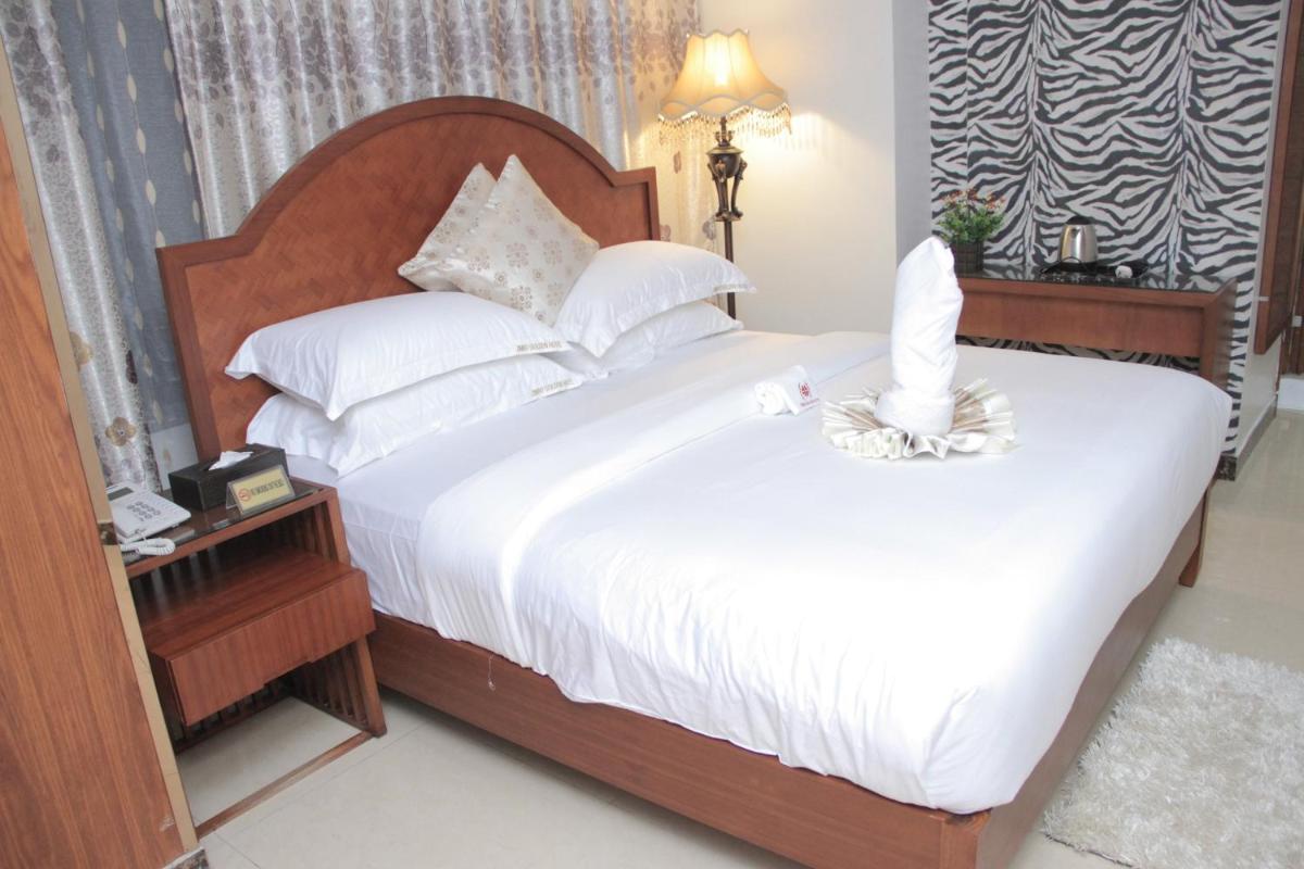 Zimbo Golden Hotel - Housity