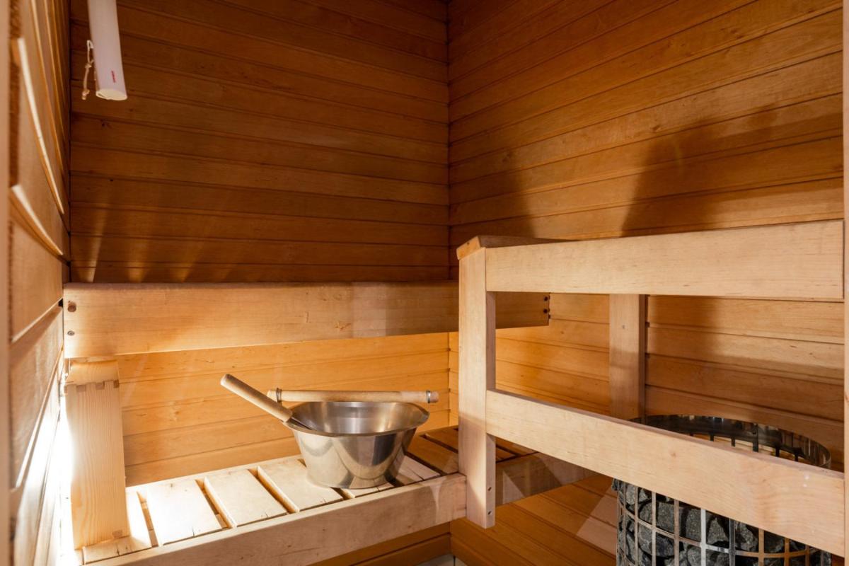 Modern 1BR Apartment with Sauna & Best Location - Hosted by 2ndhomes - Housity