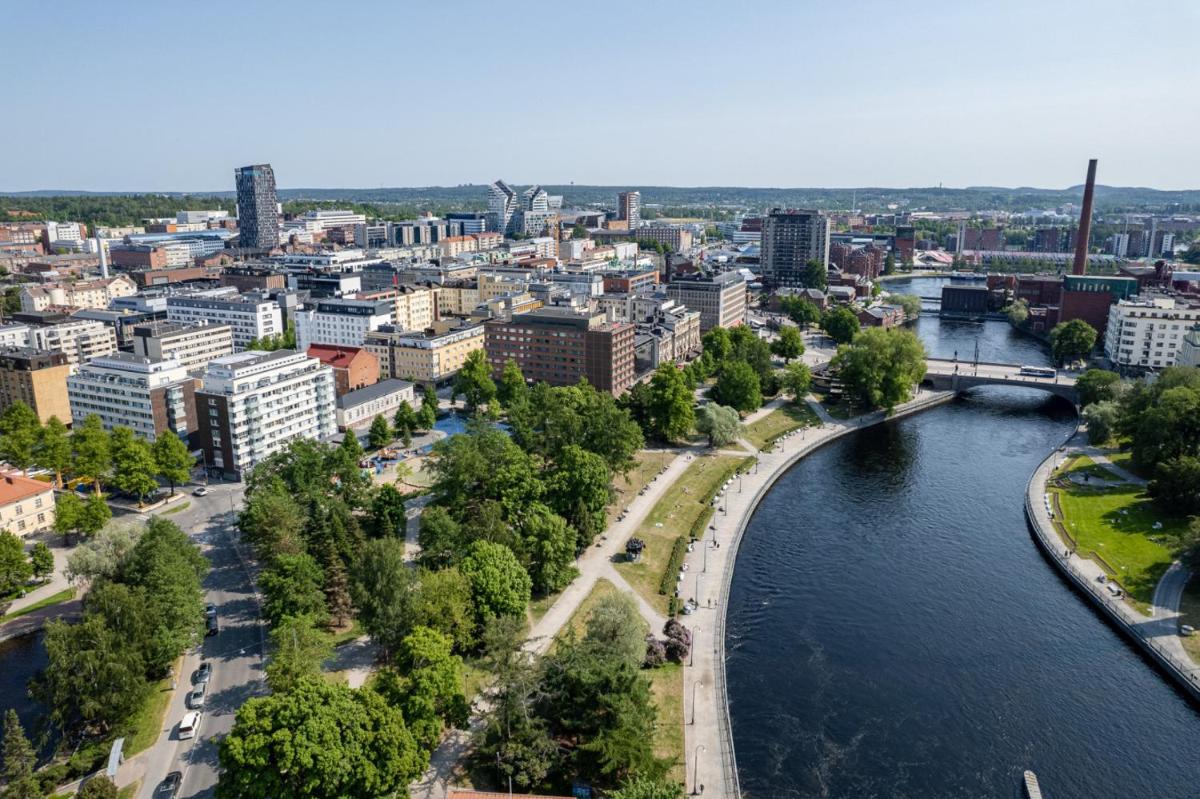 Modern 1BR Apartment with Sauna & Best Location - Hosted by 2ndhomes - Housity