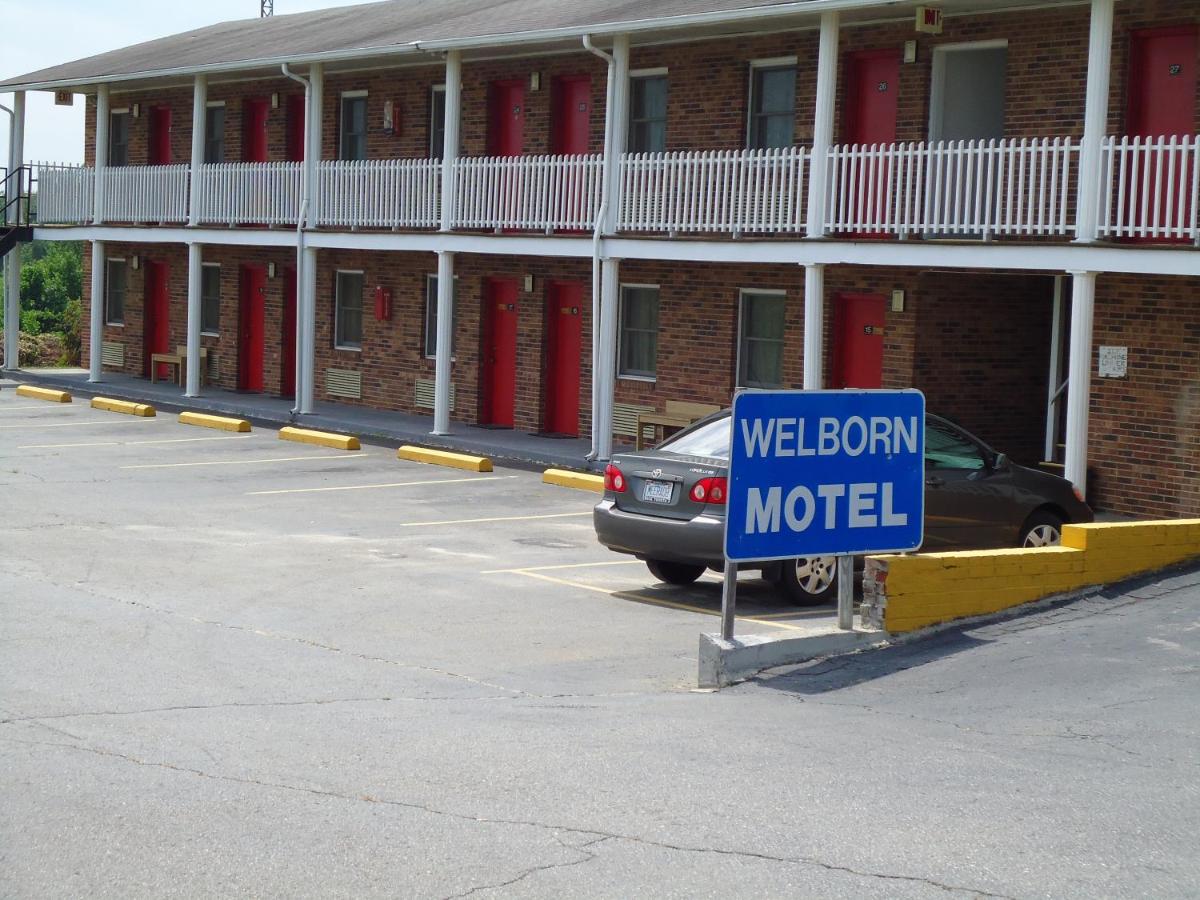 Welborn Motel - Hamptonville - Housity
