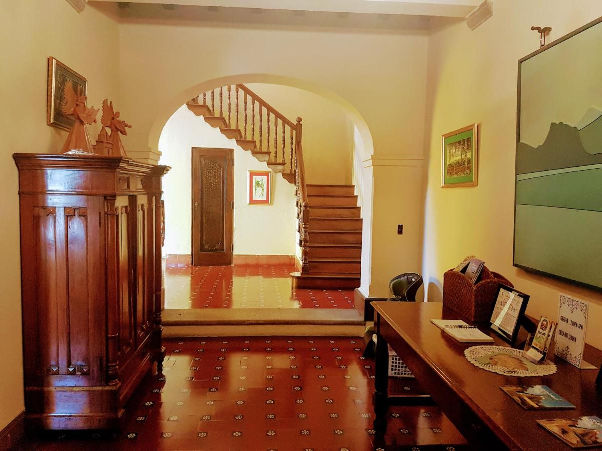 Casa Carmel Bed & Breakfast - Housity