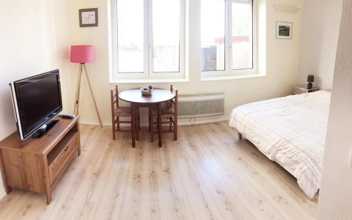 Le Comtois, studio au calme proche de la gare - Housity