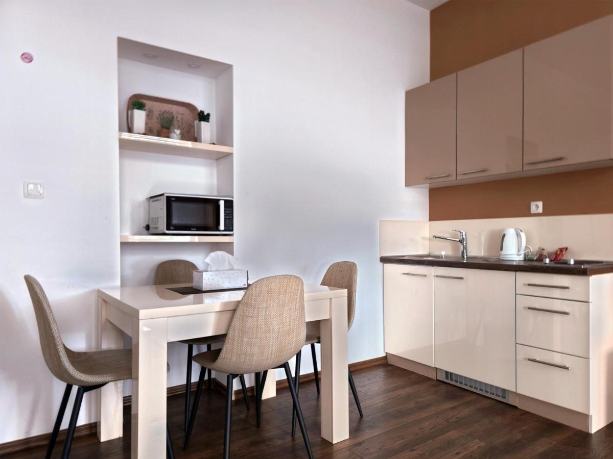 Central Inn Apartments Sarajevo - Housity