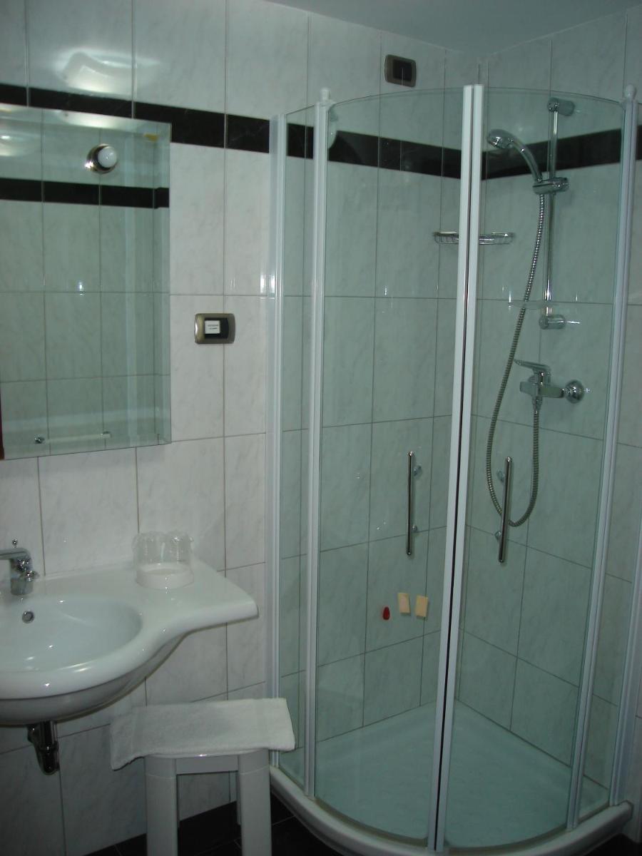 Hotel Le Palme - Housity