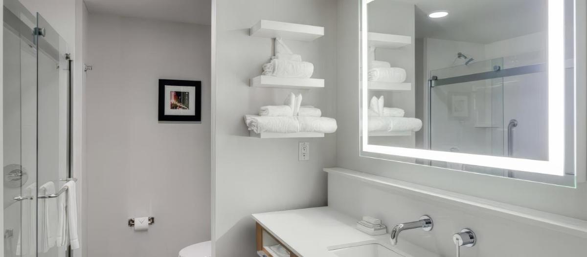Hampton Inn Knoxville-West At Cedar Bluff - Housity