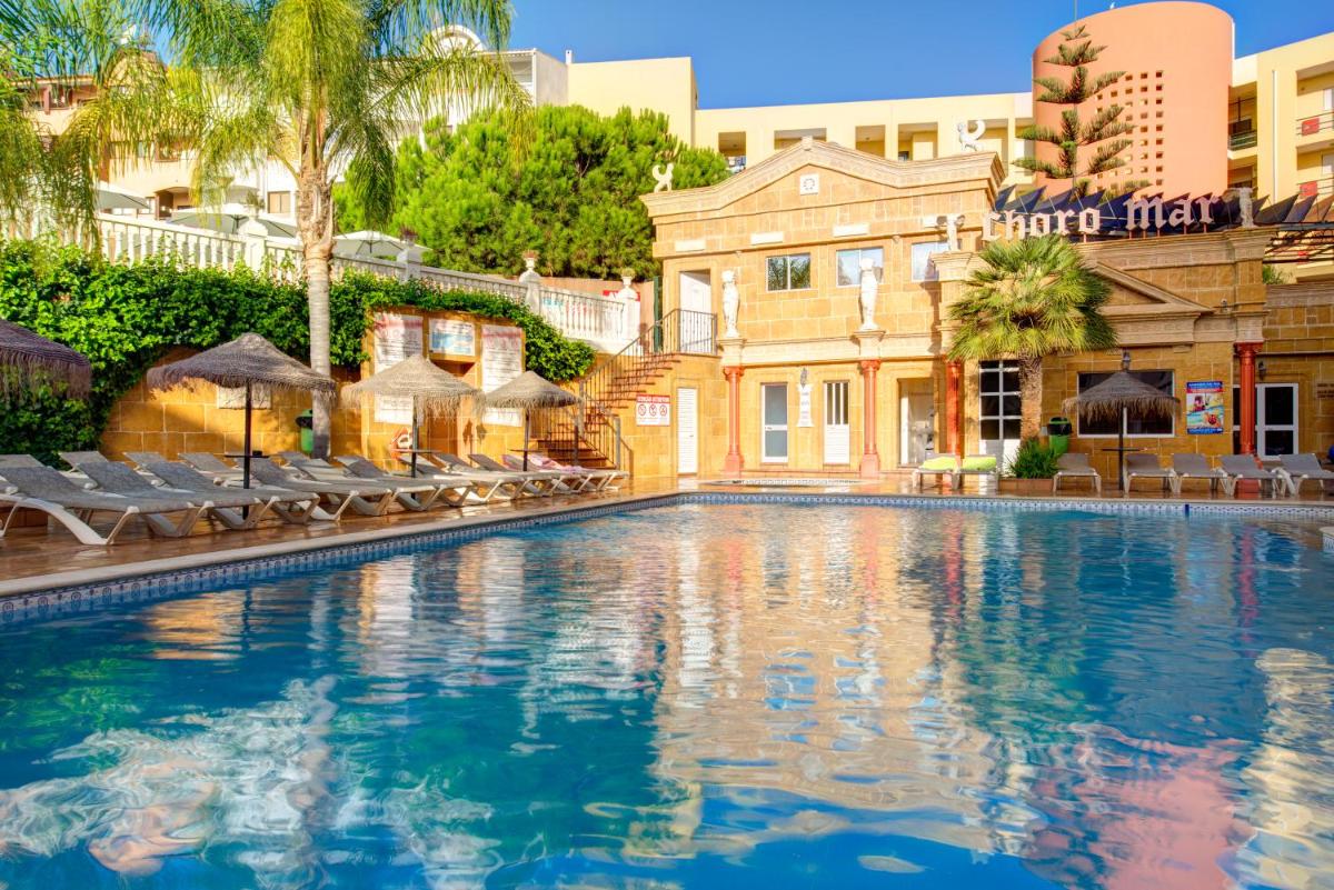 A piscina em ou perto de Choromar Apartments