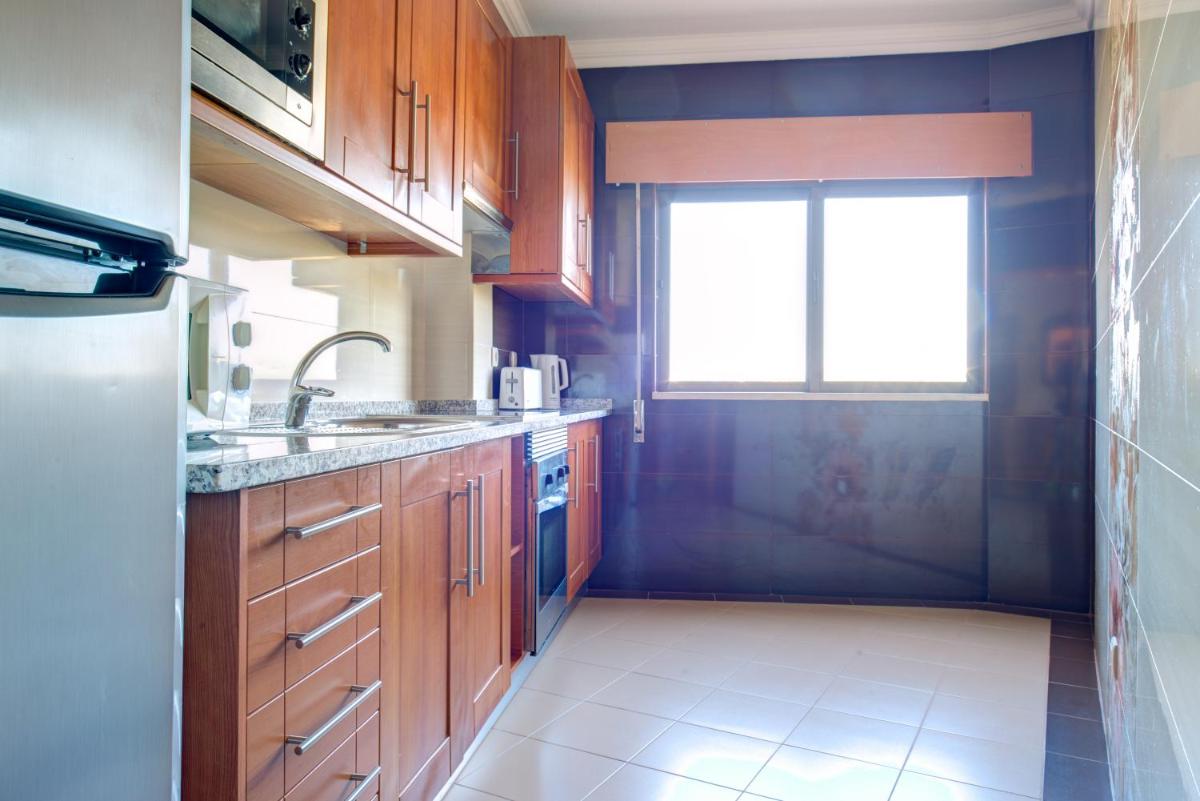 A cozinha ou kitchenette de Choromar Apartments