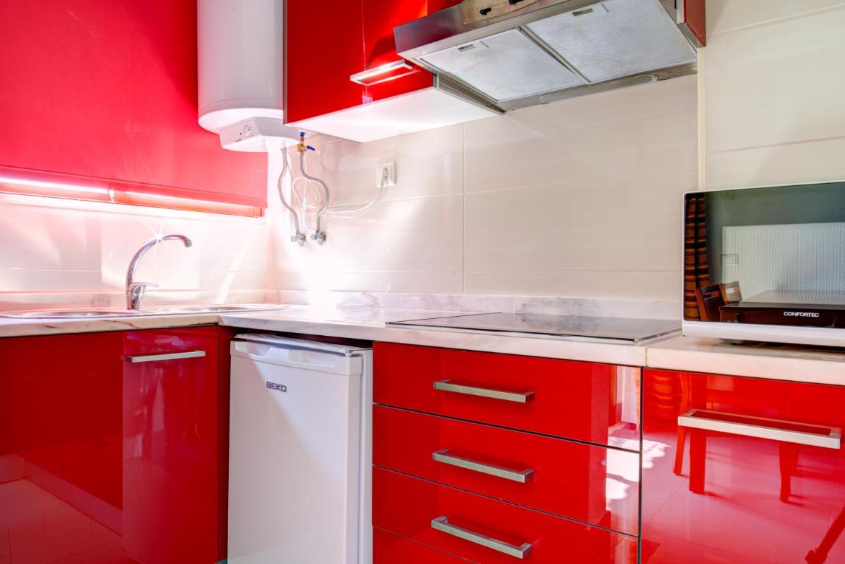 A cozinha ou kitchenette de Choromar Apartments