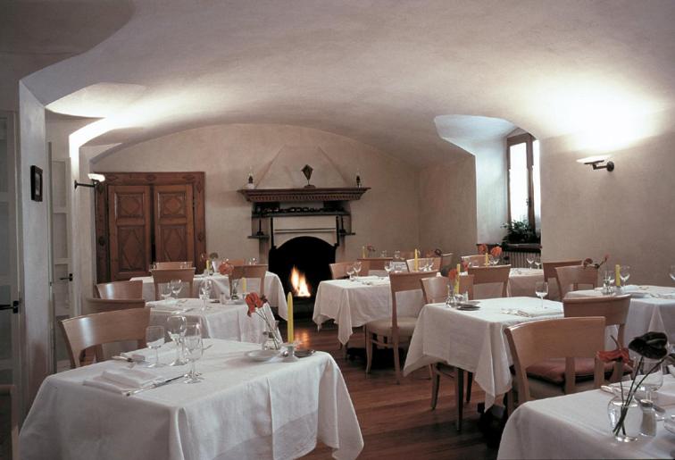 Hotel Margna - Housity