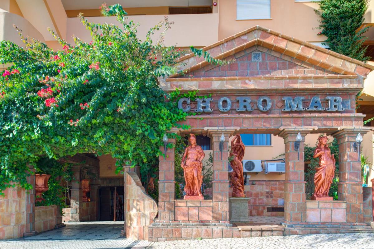 Choromar Apartments - Housity