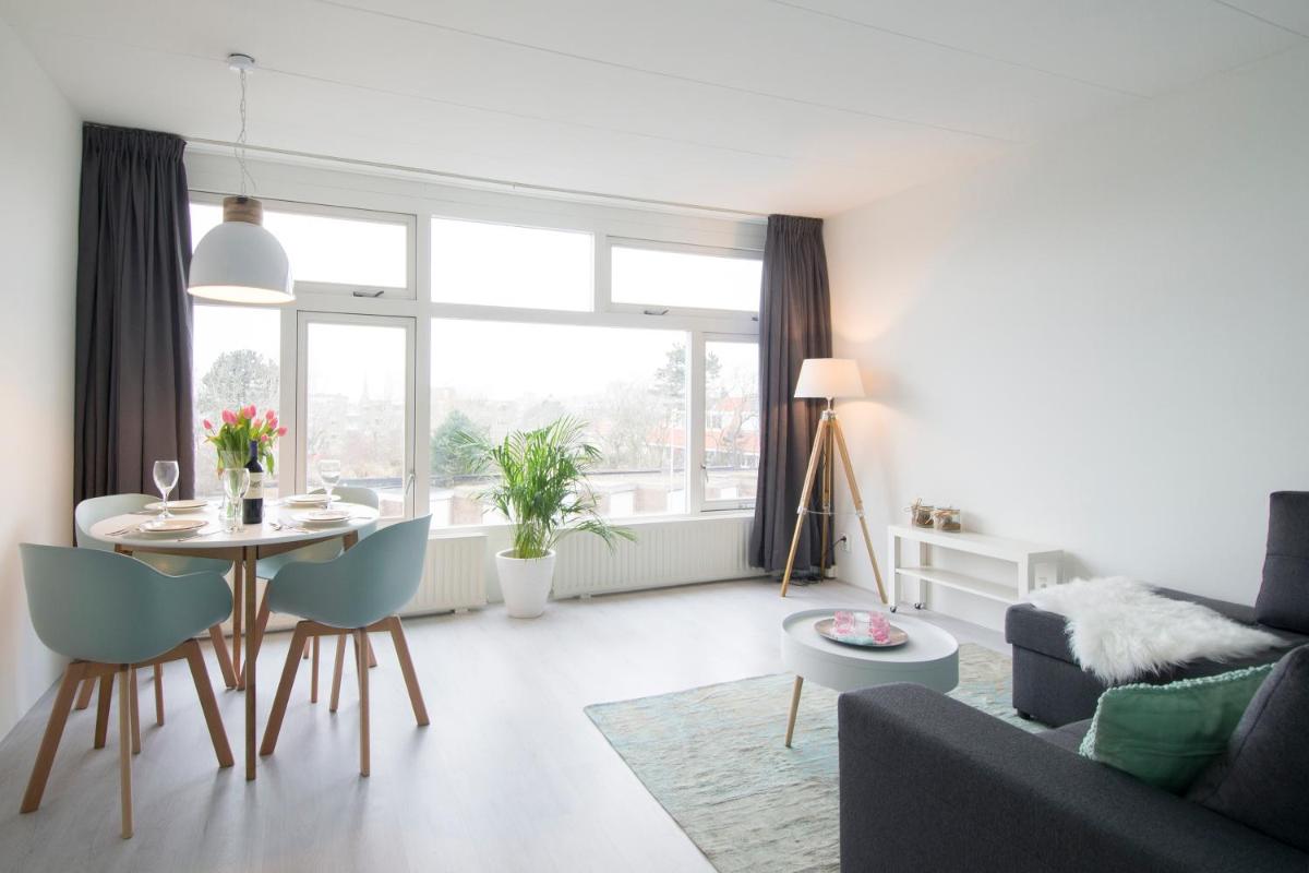 Amsterdam Beach Apartment 80 - Housity