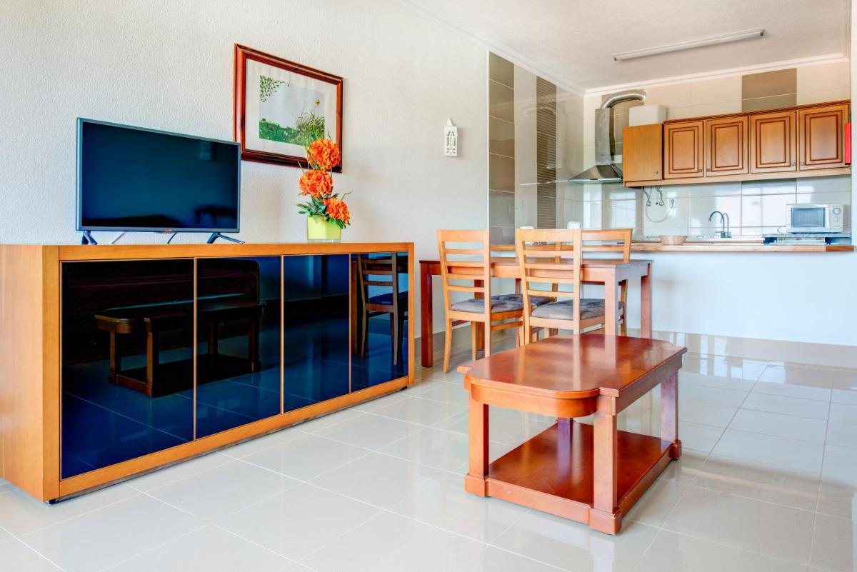A cozinha ou kitchenette de Choromar Apartments