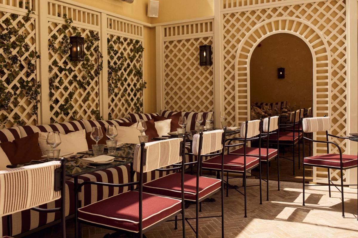 The Leonard Hotel - Housity