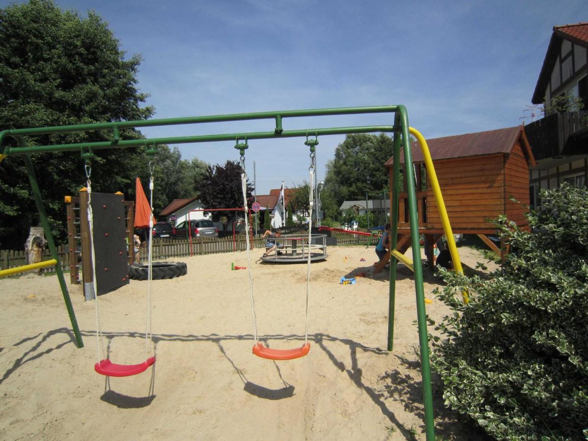 Premium-Ferienhaus Herbstprinz im Feriendorf Altes Land direkt an der Elbe - Housity