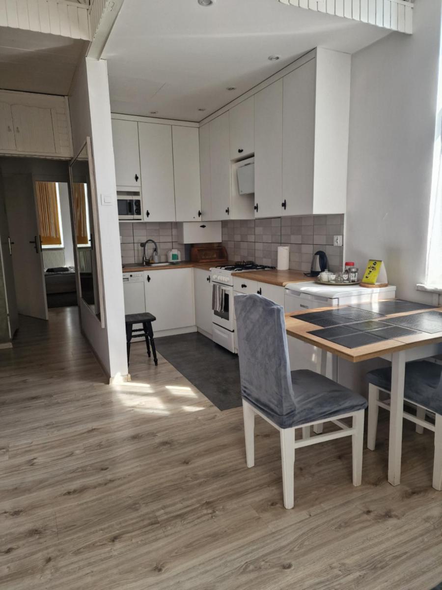 nocleg blisko dworca Krosno - Housity
