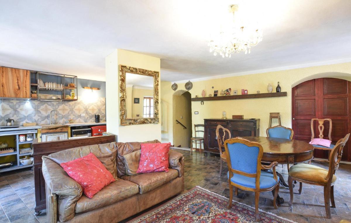 Awesome Home In Pornassio With Wifi - Housity