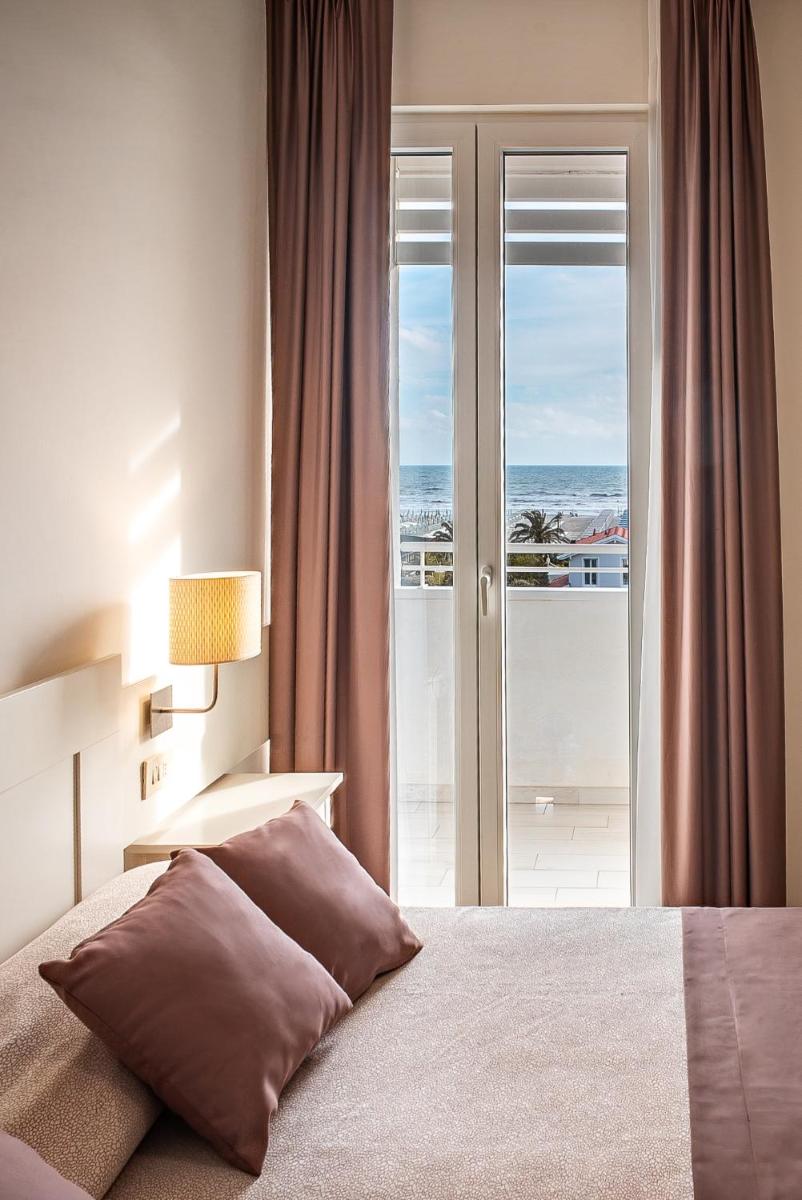 Hotel Esplanade - Housity
